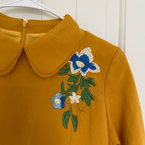 NWOT | Women’s deep yellow floral embroidered shift swing collared‎ dress medium - Picture 3 of 7